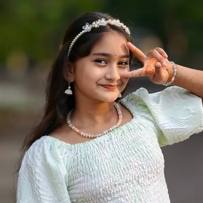 Actress Nanditha Official profile