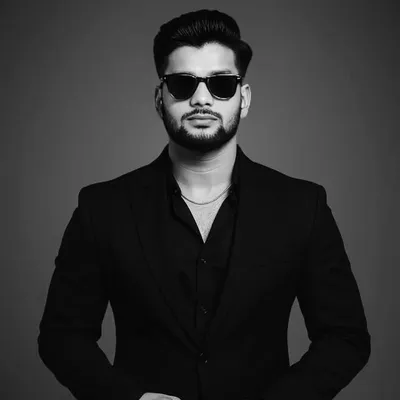 Anush Paul profile