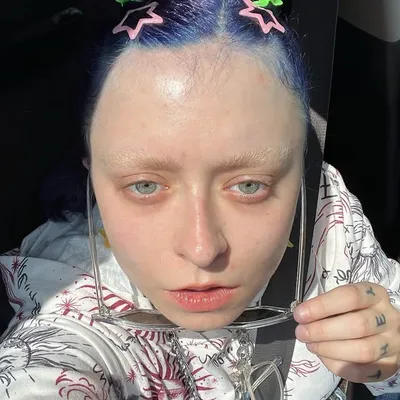 ARTSY / Daphnée 💘💓💨 profile