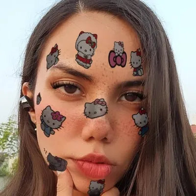 Shaleen | art + aesthetics profile