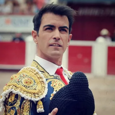 Arturo Macías profile