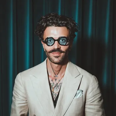Artur Roger profile