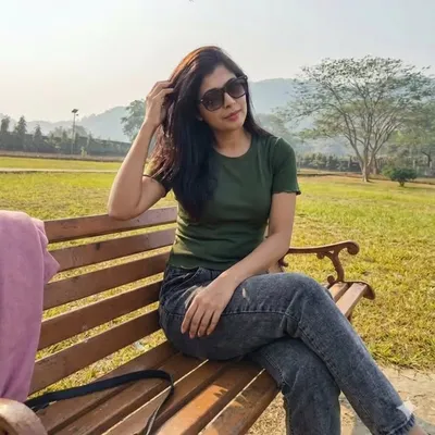 Arushi Dey profile