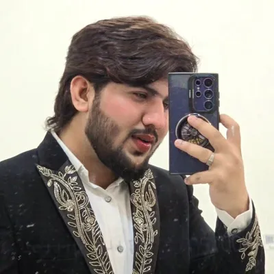 ༺♛Arwaz♛ѦҞ༻ profile