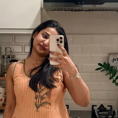 Arya Laxmi | Lifestyle | SelfCare | Mini Vlogs profile