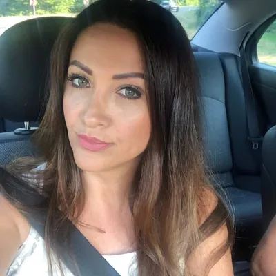 Arzu Firinci profile