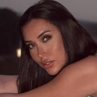 Arzum Karimova profile