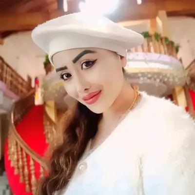 Asha Dirkhipa profile