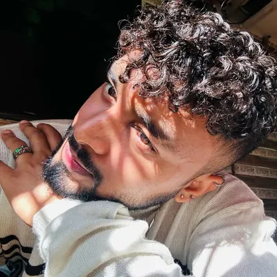 Ashwin thomas profile