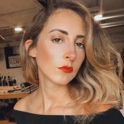 Ashley Bard profile