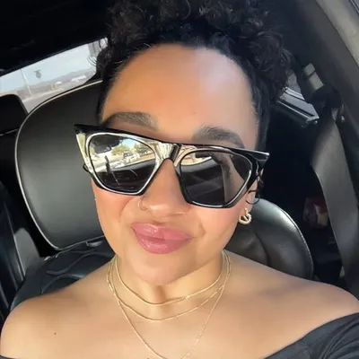 Ashley Cross-Wagner profile