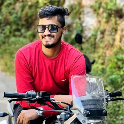 Asher Thariyan Koshy profile