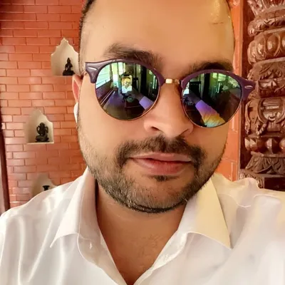 Ashish Dhawan profile