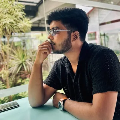 Ashish Pande profile