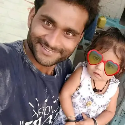 Ashish Tiwari profile