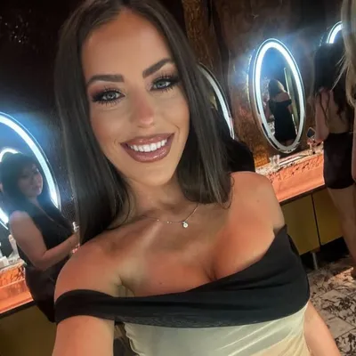 Ashlee Davis profile