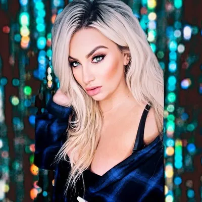 ☆ ★ ASHLEY KING ★ ☆ profile