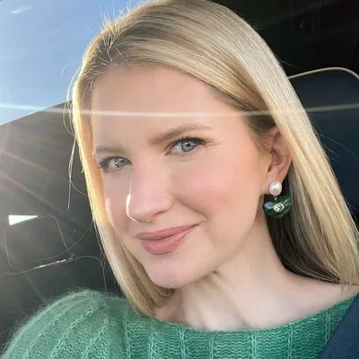 Ashley Brooke Chambers profile