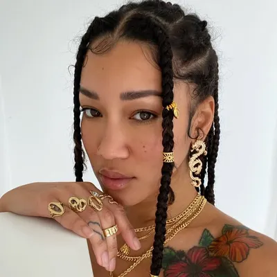 Ashley Coco ๐ profile
