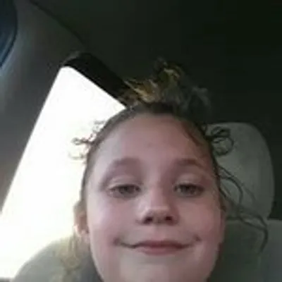 Ashlyn Gibson profile