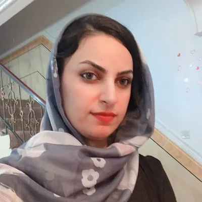 سارا هستم با کلی خوشمزه جات😋💓 profile