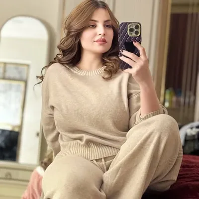 Ashteaq adil اشتياق عادل profile