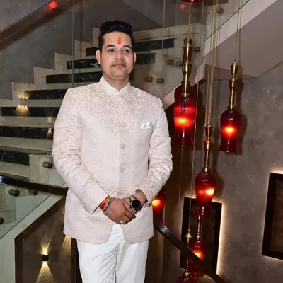 Ashu chaudhary profile
