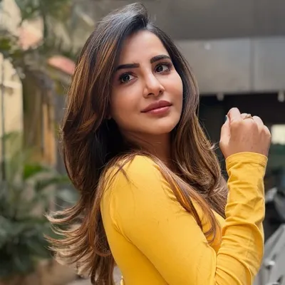 Ashu Reddy❤️ profile