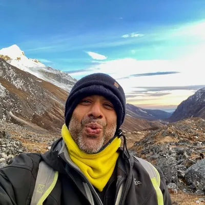 Ashutosh Bhosle profile