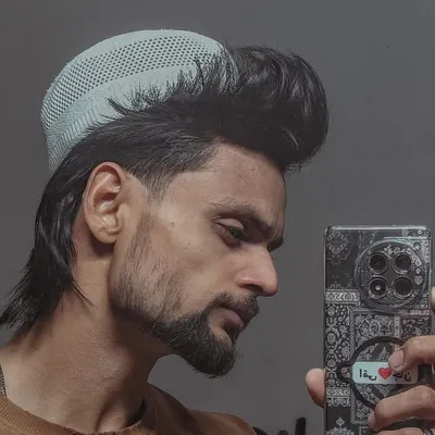 بولي profile
