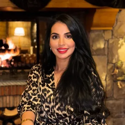 Asmae mouzouna profile