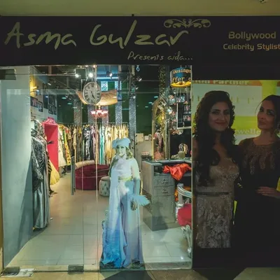 Asma Gulzar profile