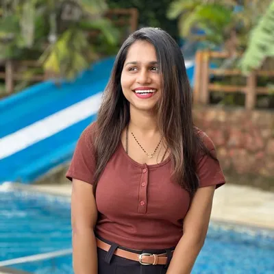 Asmita Gawas |Travel|Fashion|Food| profile