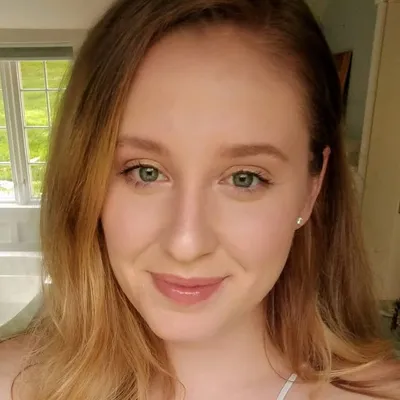 Ali Spittel profile