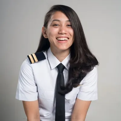 Athira Farina profile