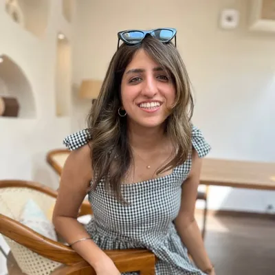 Karen Athwani profile
