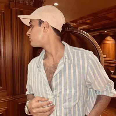🥷🏻 profile