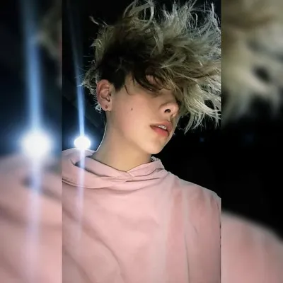𝐀𝐥𝐞𝐱 𝐉𝐚𝐧𝐠𝐢𝐫 profile