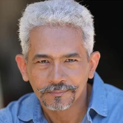 Atul Kulkarni profile
