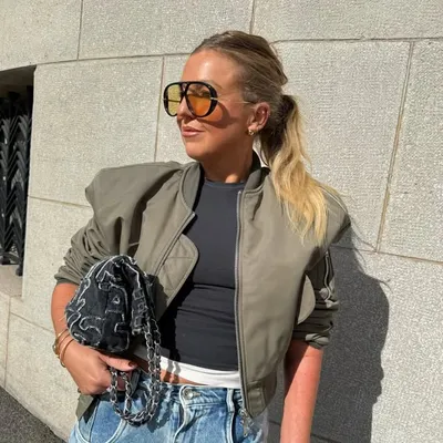 Aude WMY profile