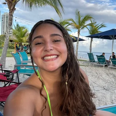Aura Victoria Alvarado Alzate profile