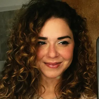 Aurora Paredes profile