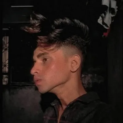 دلشاد profile