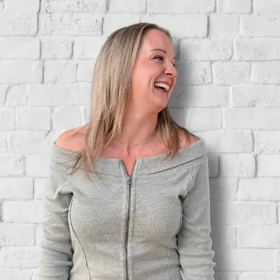 Stephanie profile