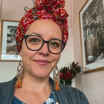 Avalon Cameron Tarot Author profile