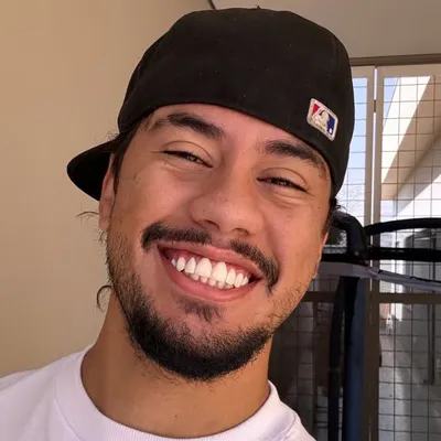 Avelino profile