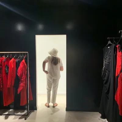 Avery Plewes profile