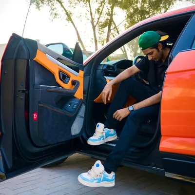 Avez khan profile