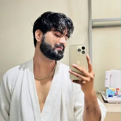 Avi Singh profile