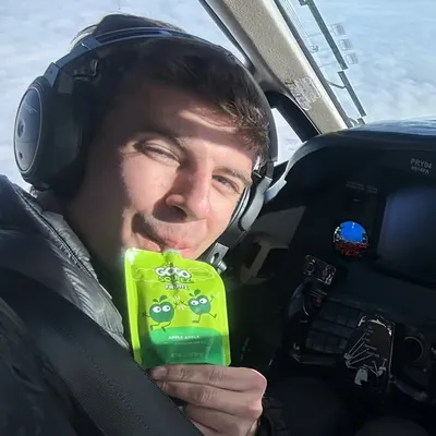 P I L O T E T H A N profile